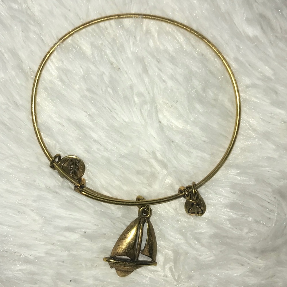 Alex and Ani • Sailboat Bangle